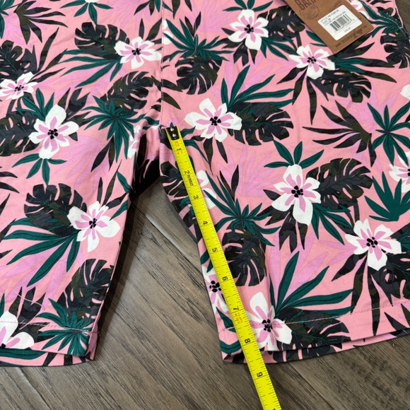 Hudson & Barrow Floral Shorts Pink Tropical Casual Size 36 NWT - Picture 2 of 10